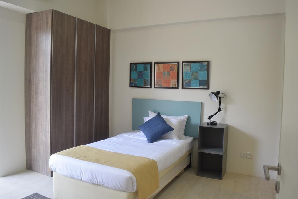 By The Sea Suites - Managed By Sdb Host Batu Ferringhi Eksteriør bilde
