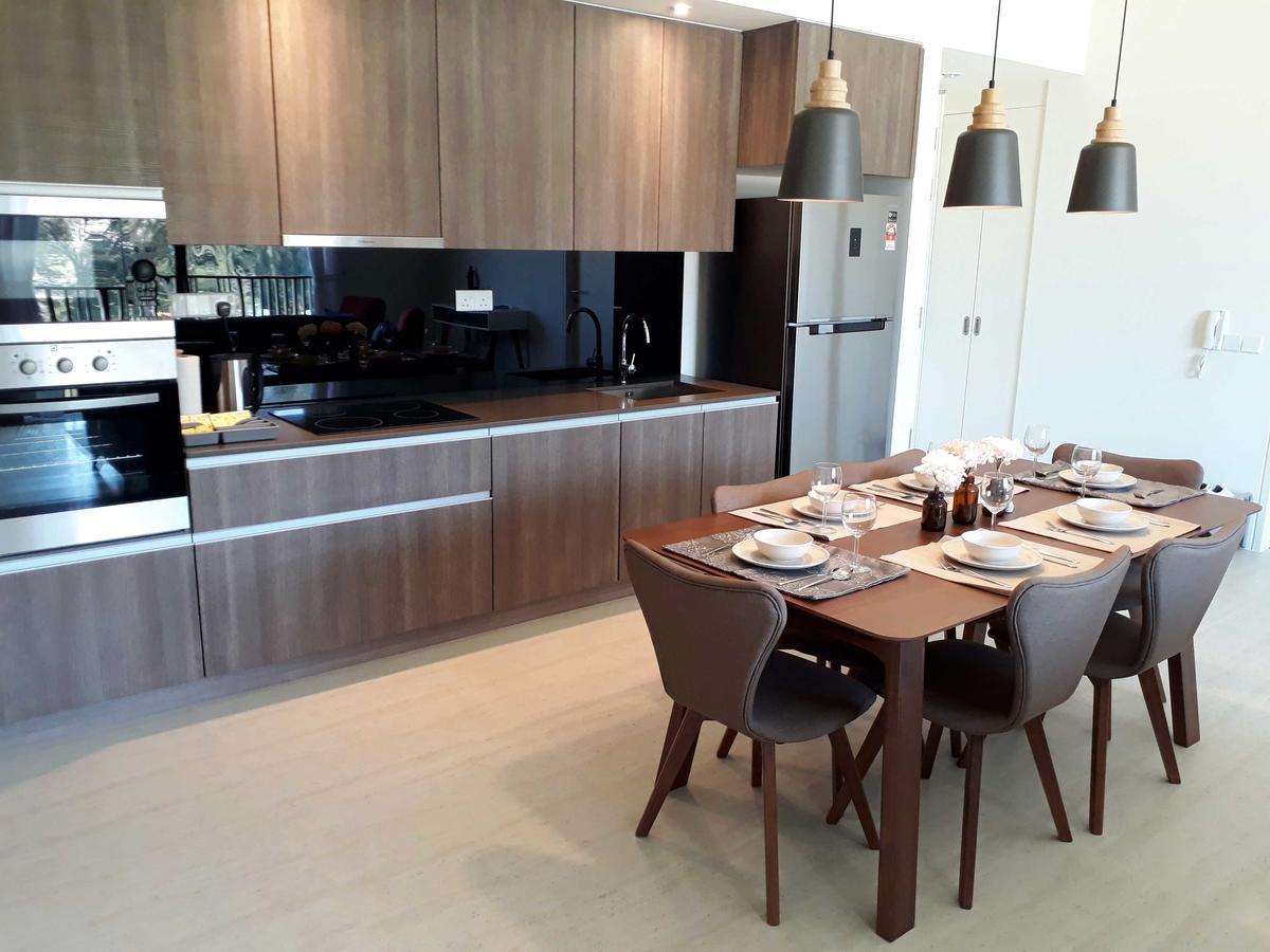 By The Sea Suites - Managed By Sdb Host Batu Ferringhi Eksteriør bilde